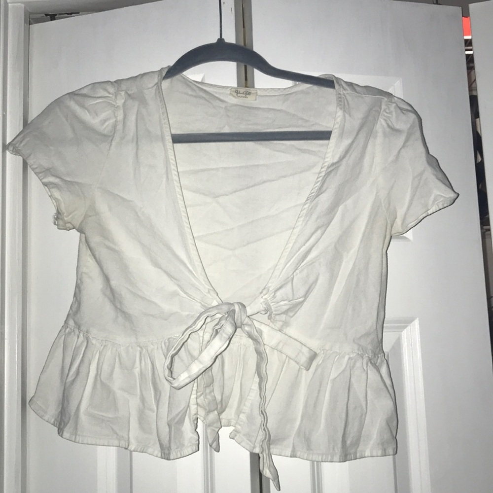 White tie crop top